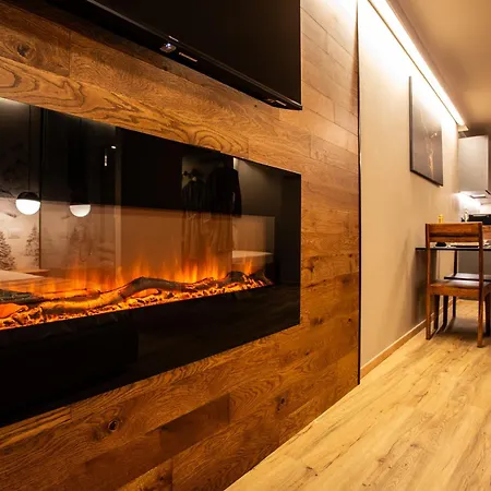 Whispering Pines Mountain View With Ski-in Access Breuil-Cervinia