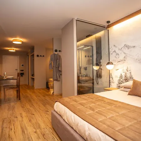 Апартаменти Whispering Pines Mountain View With Ski-in Access