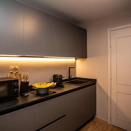 Whispering Pines Mountain View With Ski-in Access Апартаменти Брей-Червінія