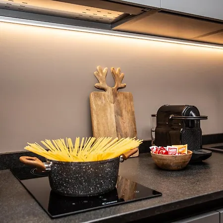 شقة Whispering Pines Mountain View With Ski-in Access *