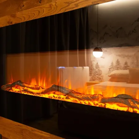 Whispering Pines Mountain View With Ski-in Access Διαμέρισμα Breuil-Cervinia