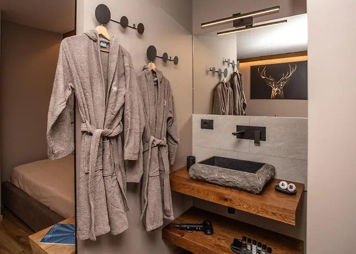 Apartment Whispering Pines Mountain View With Ski-in Access *