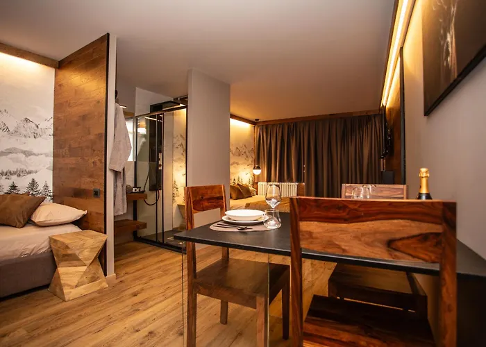 Whispering Pines Mountain View With Ski-in Access * Breuil-Cervinia